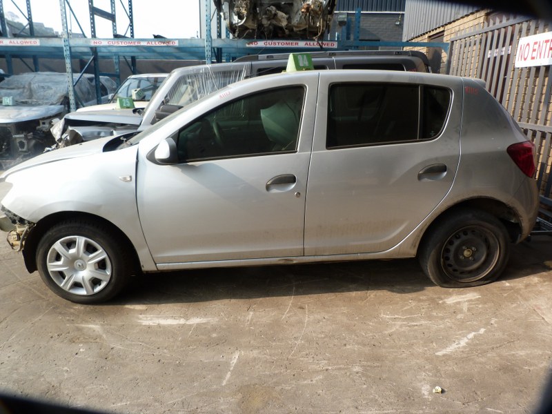 Renault Sandero 900T Dynamique Turbo Manual - 2017 stripping for Spares - Private Seller Renault Sandero 900T Dynamique Turbo Manual - 2017 stripping for Spares - Private Seller