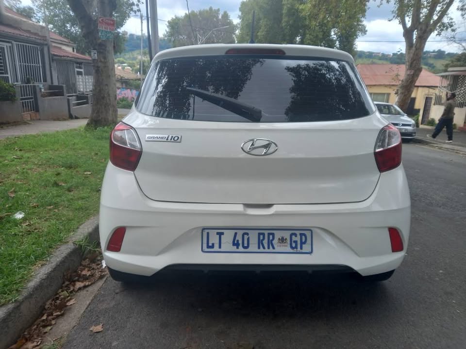 2023 Hyundai i10 Grand 1.0 Petrol, Manual, White, 24000kms