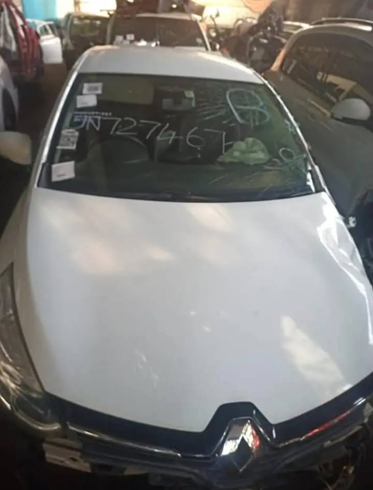 Renault clio stripping for spares - Private Seller Renault clio stripping for spares - Private Seller
