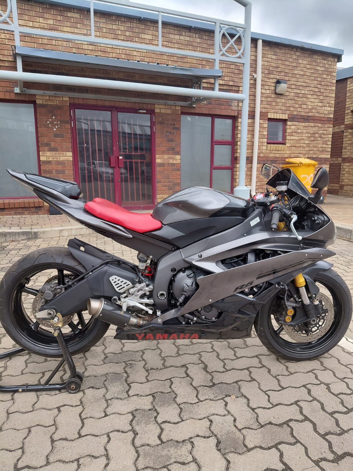 Bike R 6 Yamaha R-6 | Junk Mail Marketplace