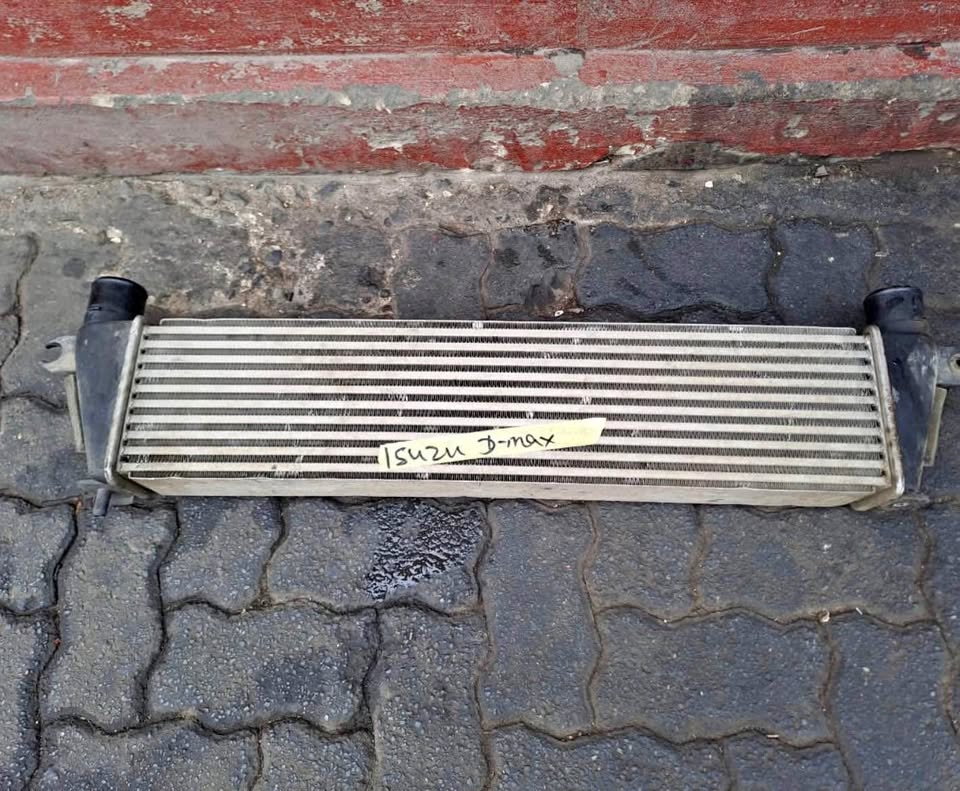 Isuzu D-Max intercooler - Private Seller Isuzu D-Max intercooler - Private Seller