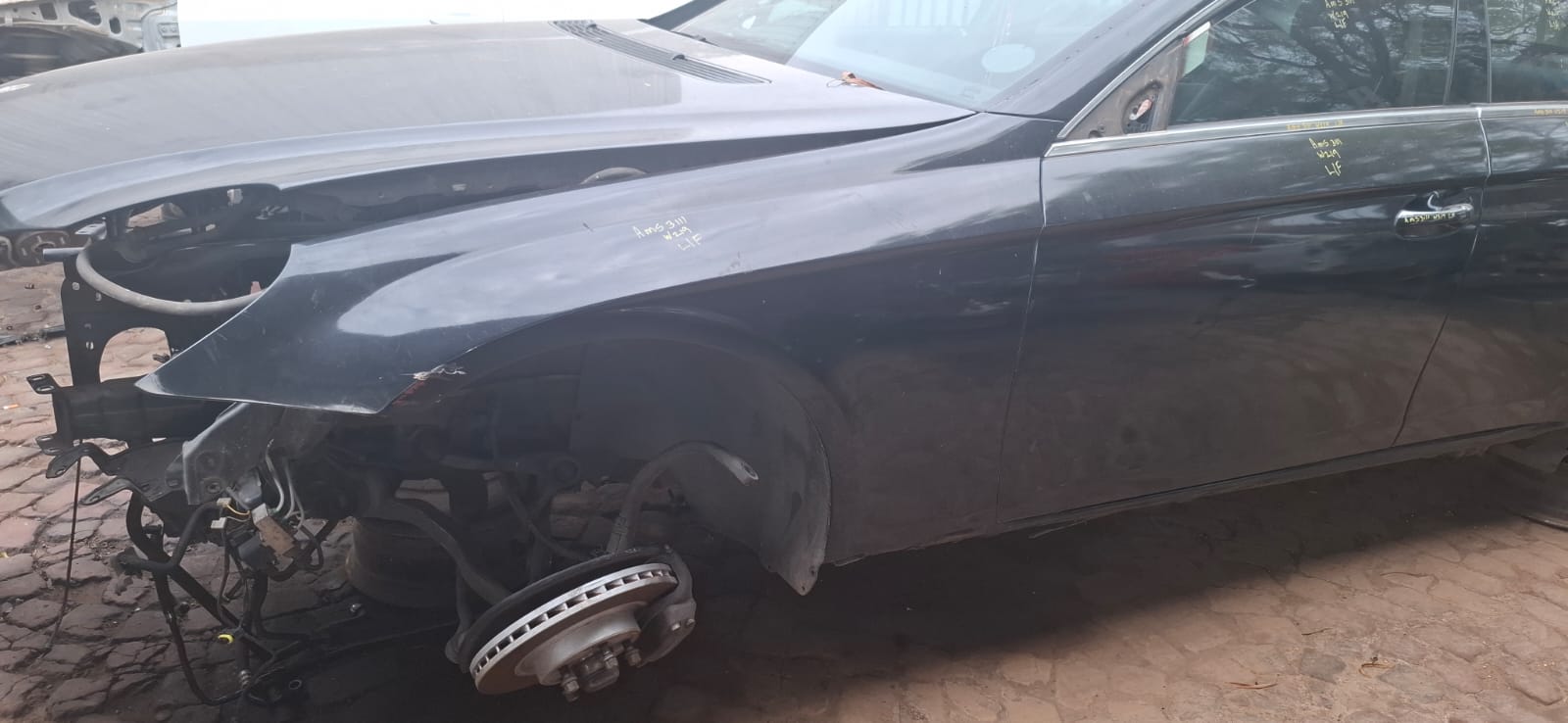 Mercedes CLS350 W219 Fenders for Sale – OEM Quality