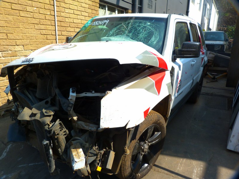 STRIPPING Jeep Limited - 2012 spares - Private Seller