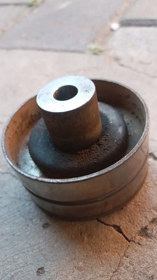 Ford ranger fan belt tensioner - Private Seller Ford ranger fan belt tensioner - Private Seller