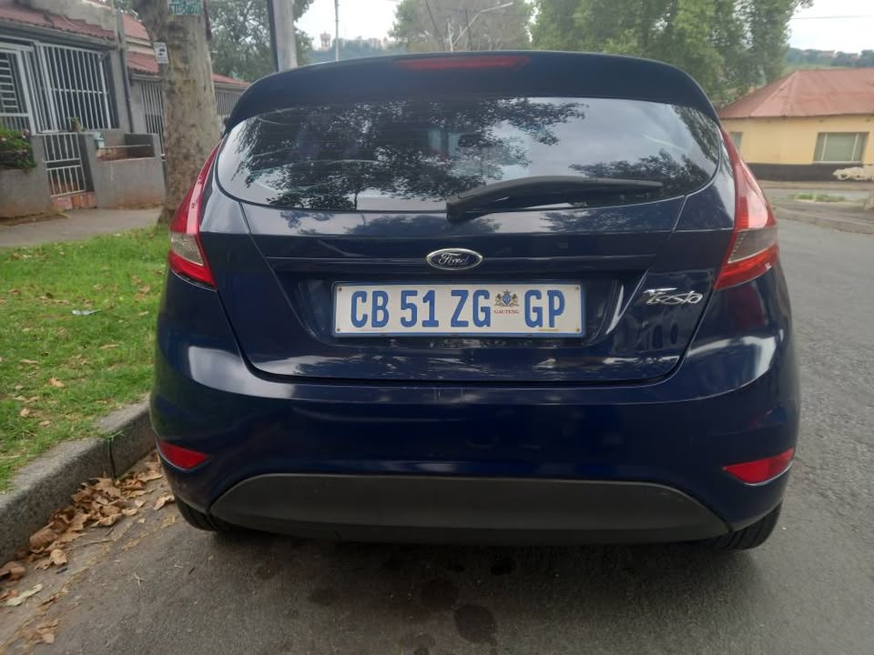 2012 Ford Fiesta 1.6 Petrol, Manual, Blue,