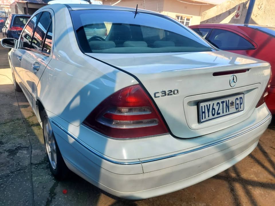 Mercedes Benz c320 automatic | Junk Mail Marketplace