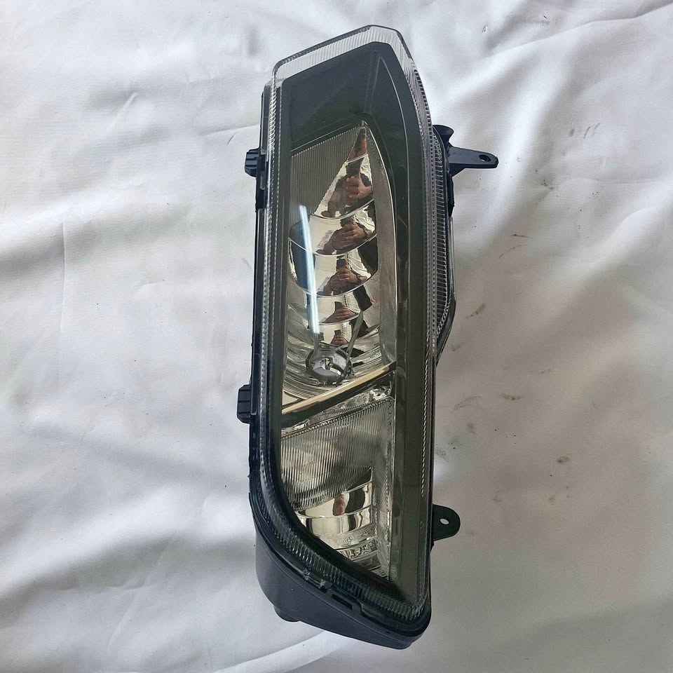 Polo Vivo Fog lamps - Private Seller Polo Vivo Fog lamps - Private Seller