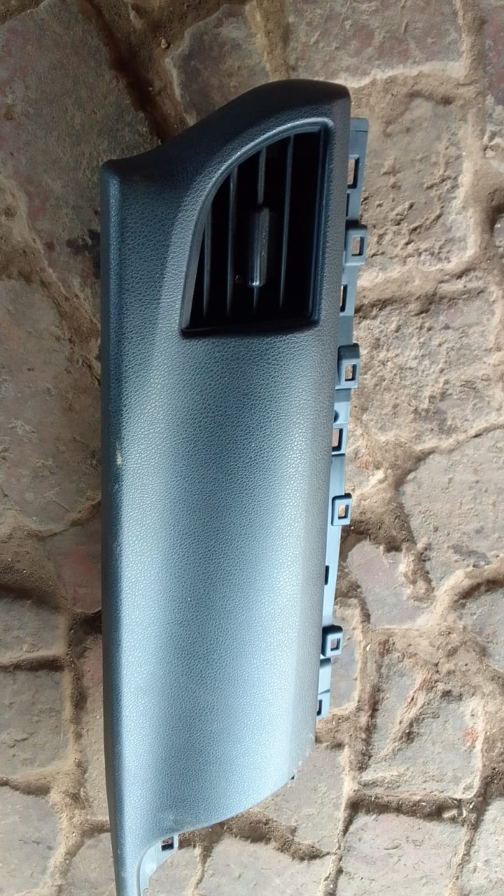 "Used Toyota Corolla D4D Air Vent for sale - Private Seller