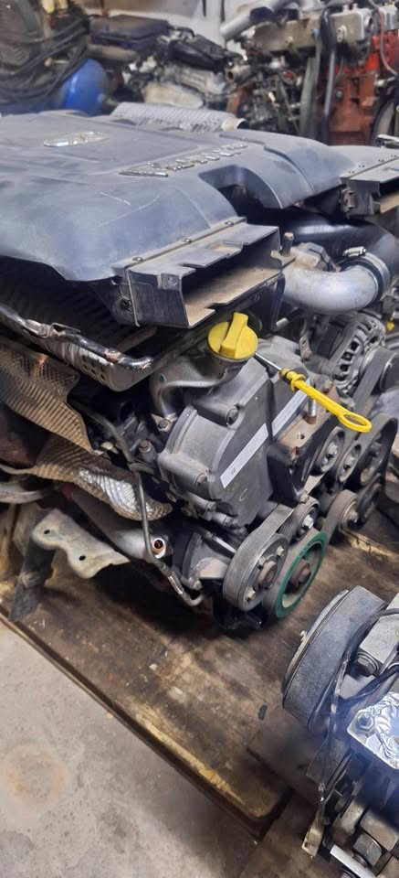 Mahindra XUV500 complete running engine available - Private Seller Mahindra XUV500 complete running engine available - Private Seller