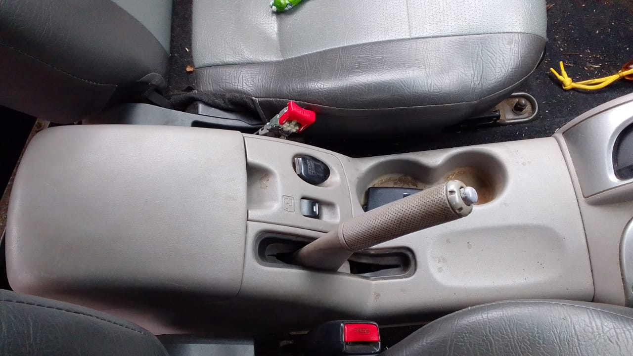 Used Mitsubishi Triton Centre Console & Handbrake for sale - Private Seller Used Mitsubishi Triton Centre Console & Handbrake for sale - Private Seller
