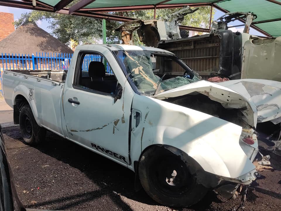 FORD RANGER 2011 (2.2 Petrol) (F2 ENGINE) STRIPPING FOR SPARES - Private Seller FORD RANGER 2011 (2.2 Petrol) (F2 ENGINE) STRIPPING FOR SPARES - Private Seller