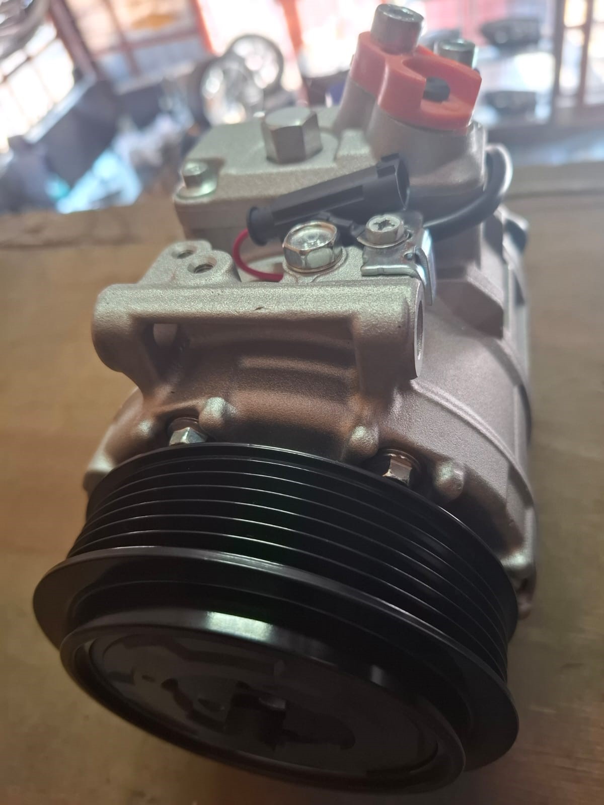 Mercedes Vito 115 W203 C220 CDI 6 PK Aircon Pump M646 – For Sale Mercedes Vito 115 W203 C220 CDI 6 PK Aircon Pump M646 – For Sale