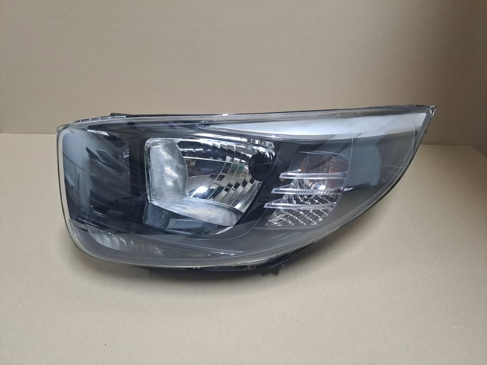 Kia Picanto LHS Normal Headlight (2017 - 2021) - Private Seller Kia Picanto LHS Normal Headlight (2017 - 2021) - Private Seller
