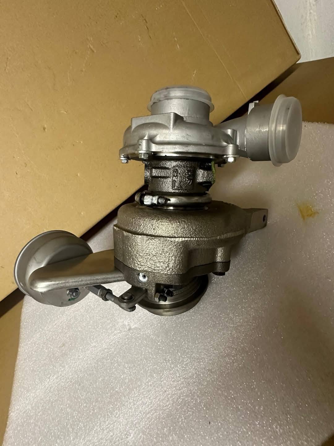 BRAND NEW M646 ENGINE TURBO CHARGER FOR MERCEDES W639 VIANO/VITO - Private Seller BRAND NEW M646 ENGINE TURBO CHARGER FOR MERCEDES W639 VIANO/VITO - Private Seller