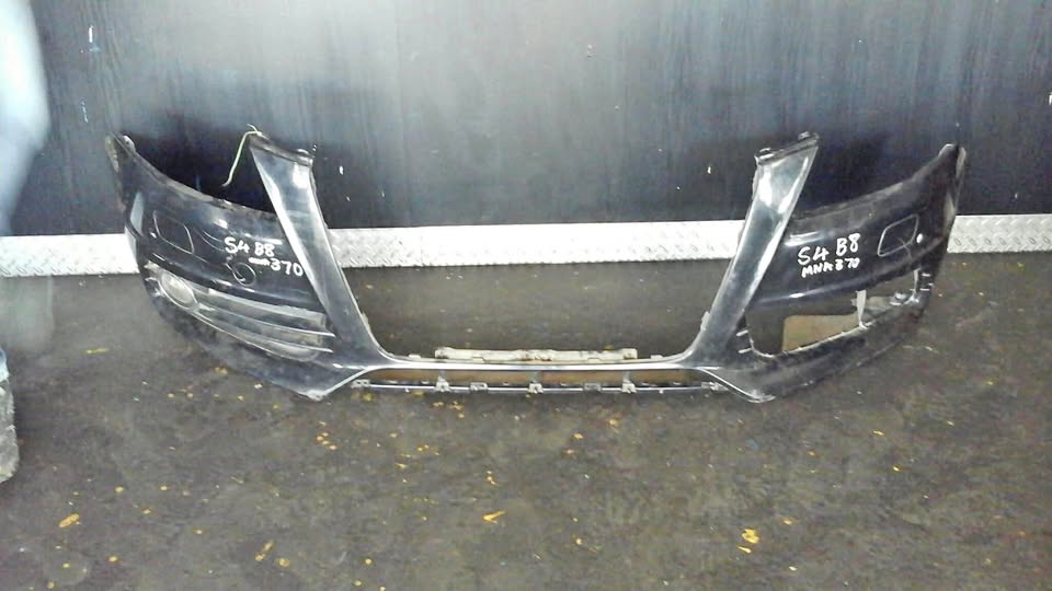 Audi S4 B8 front bumper - Private Seller Audi S4 B8 front bumper - Private Seller