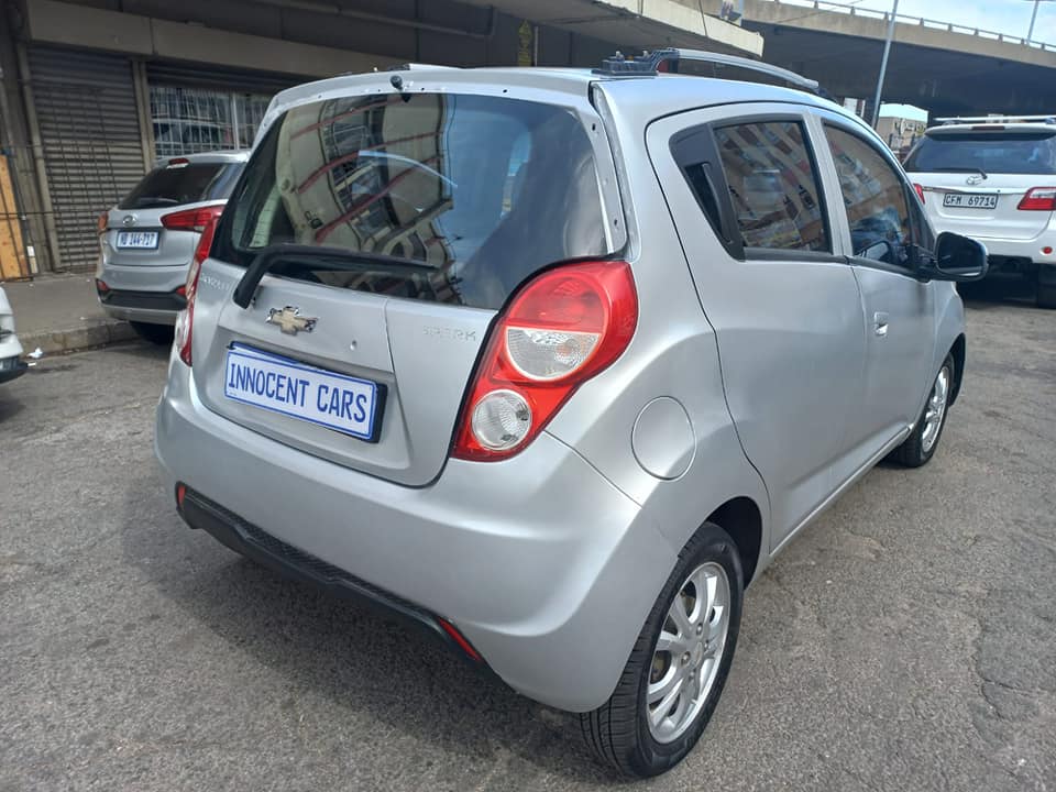 USED 2015 CHEVROLET SPARK 1.2 PETROL HATCHBACK, SILVER COLOUR, MILEAGE