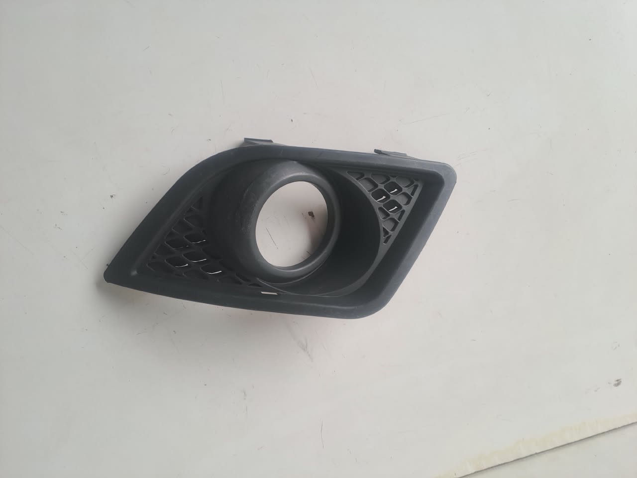 Ford Fiesta 2006-2008 Bubble Shape Spot Cover - Private Seller Ford Fiesta 2006-2008 Bubble Shape Spot Cover - Private Seller