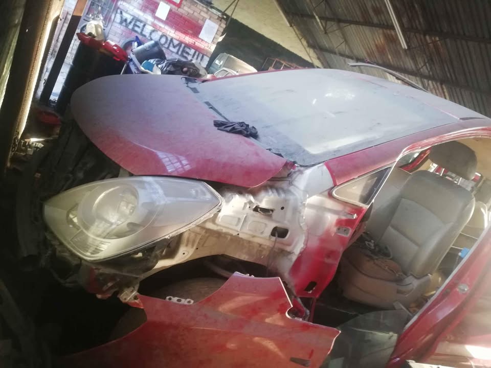 Hyundai H1 stripping - Private Seller