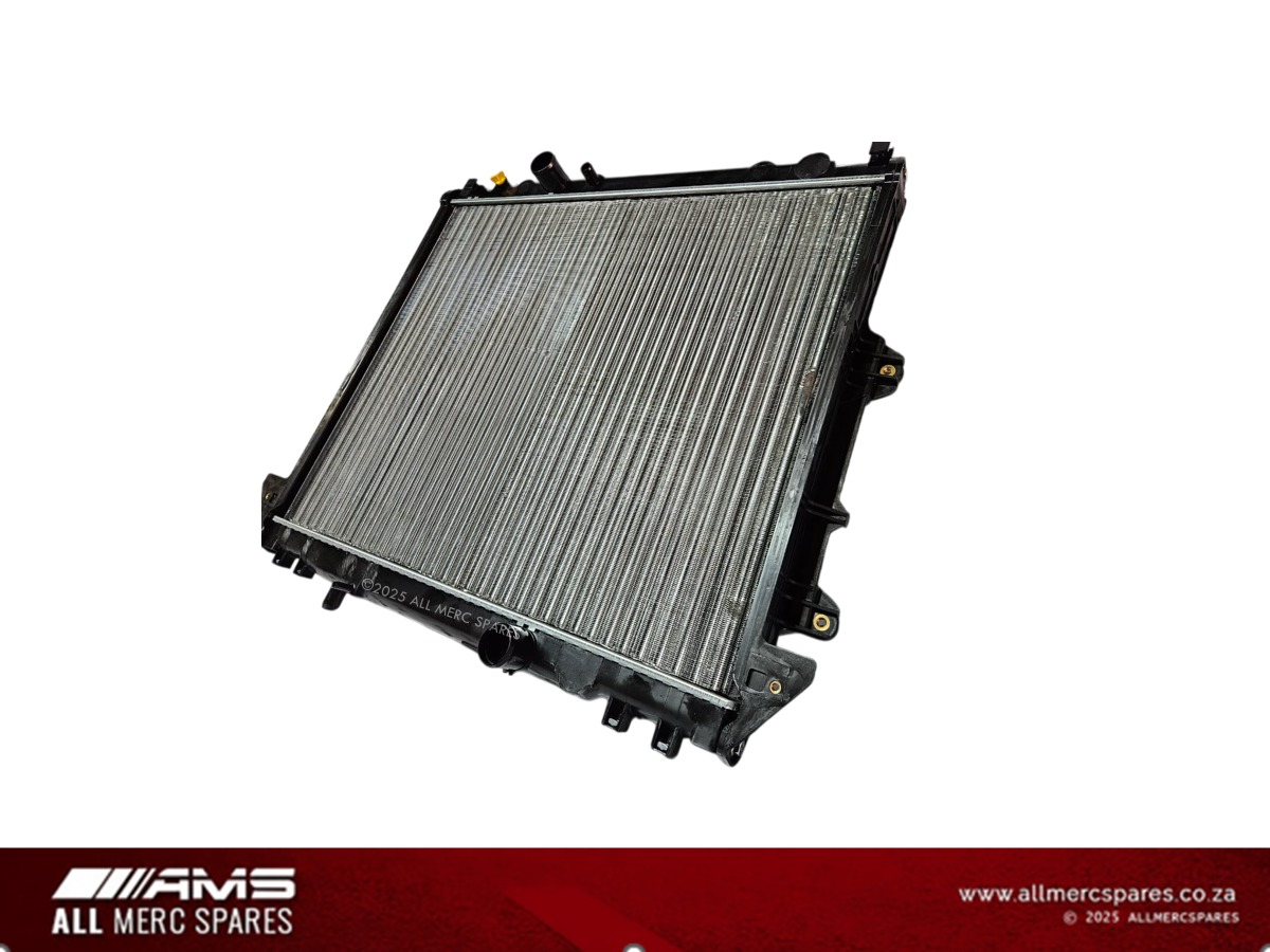 Toyota Hilux 2.5 Radiator - Private Seller Toyota Hilux 2.5 Radiator - Private Seller