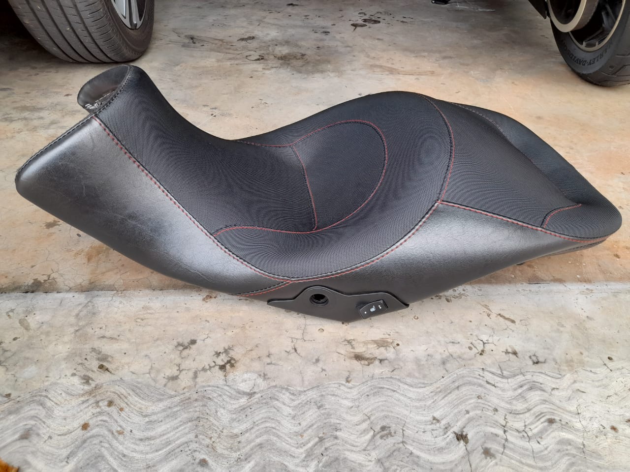 1 x BMW Seat for K1600GTL or K1600GT for sale