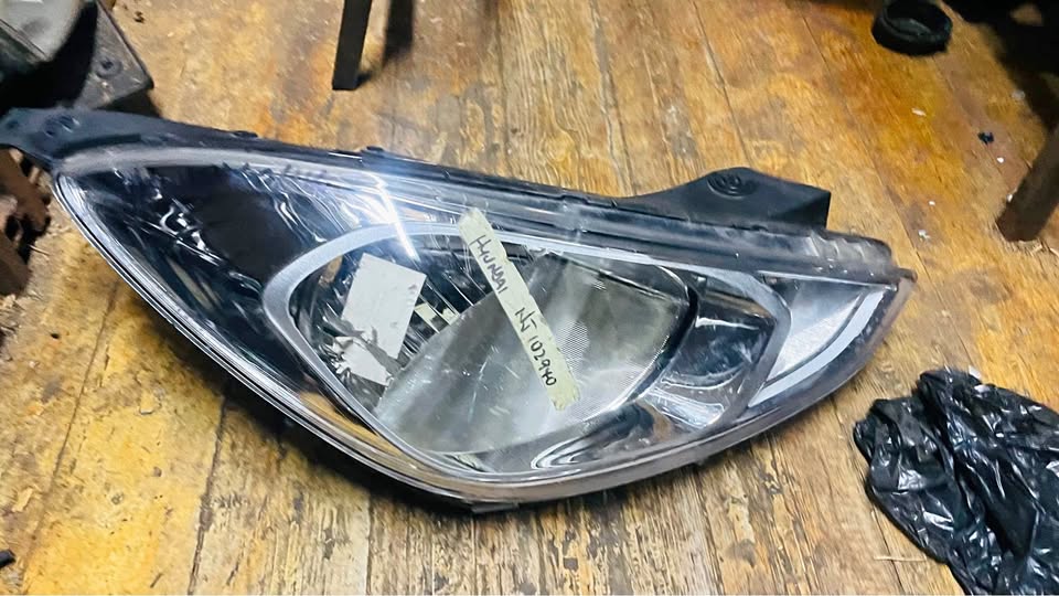 Hyundai Atos headlight 2019 - Private Seller Hyundai Atos headlight 2019 - Private Seller