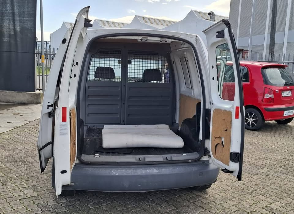 2006 VW CADDY 2.0 SDi Cash only