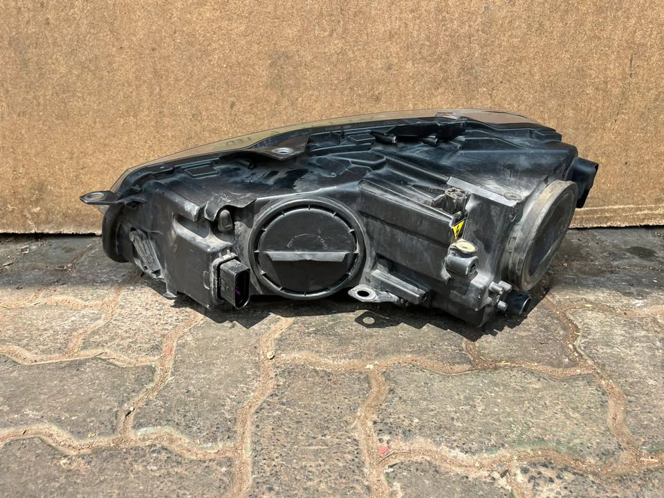 Volkswagen Golf 6 LED Headlight - Private Seller Volkswagen Golf 6 LED Headlight - Private Seller