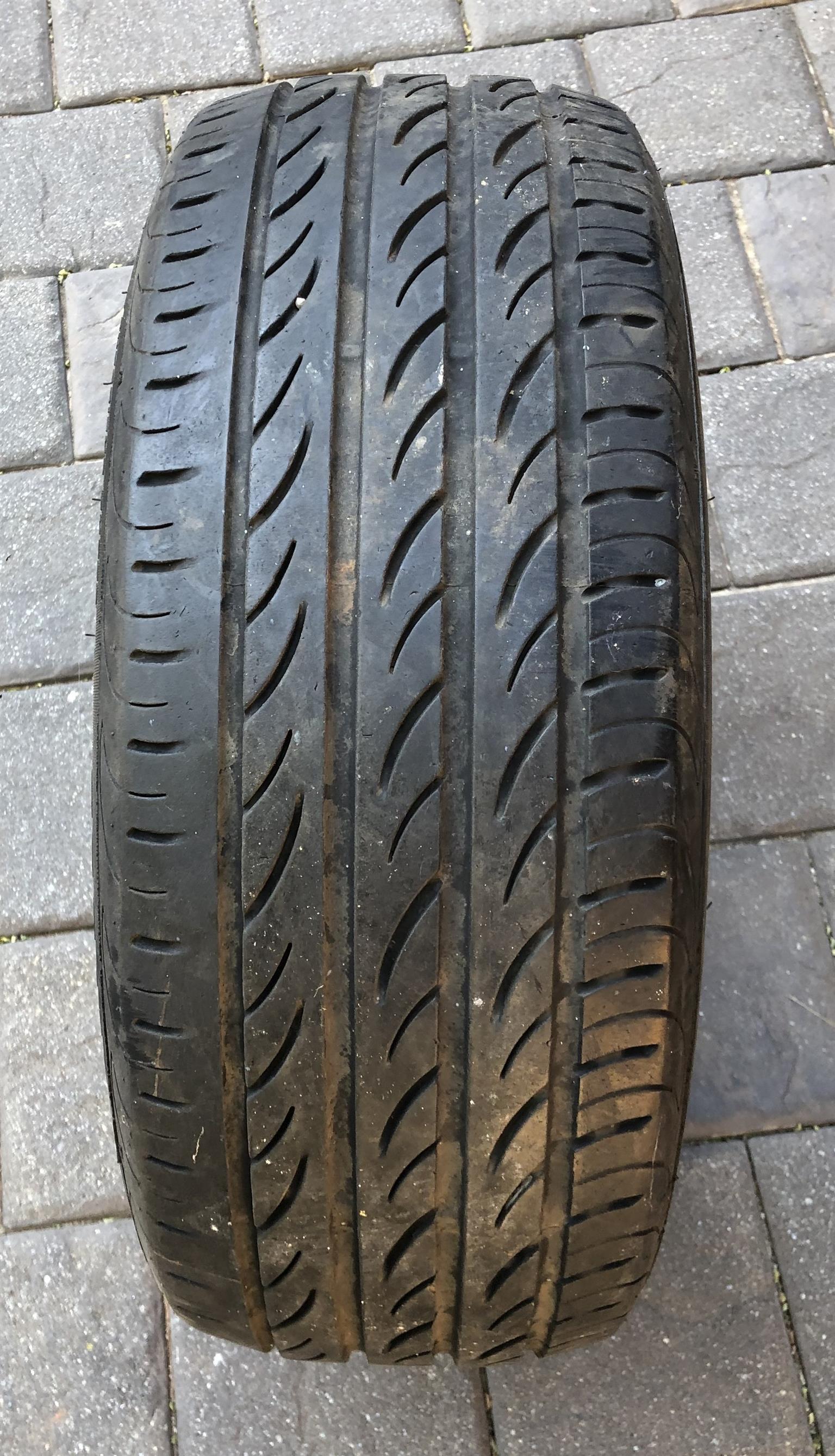 Pirelli PZero tyre 205-55-ZR-16 In a good condition - Private Seller