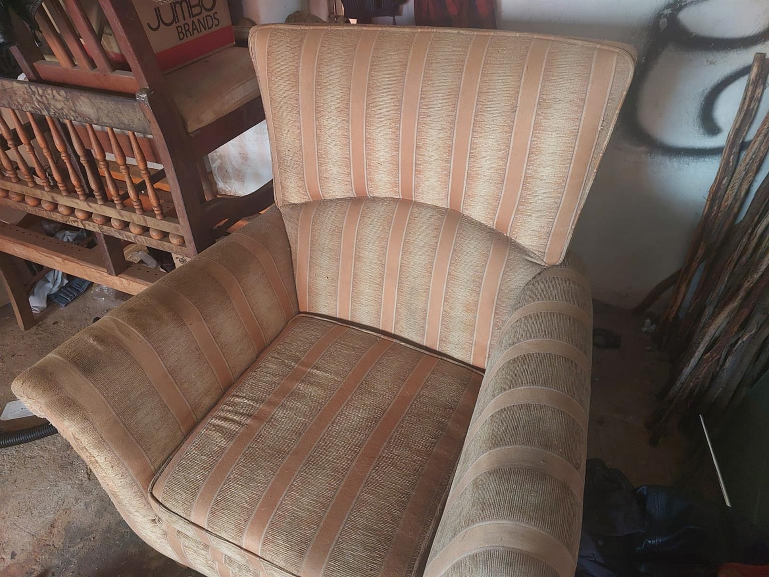 VINTAGE WINGBACK CHAIR - MATERIAL / OAK FEET / NEEDS A CLEAN/ MADE 1991