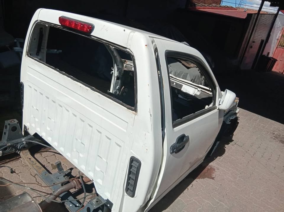 Isuzu KB250 Go Big/ GWM Steed 3 Right Door For Sale - Private Seller Isuzu KB250 Go Big/ GWM Steed 3 Right Door For Sale - Private Seller