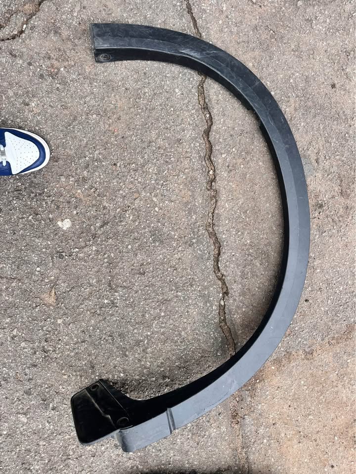 2019-2022 MAZDA CX-5 REAR RIGHT RH FENDER wheel arch - Private Seller 2019-2022 MAZDA CX-5 REAR RIGHT RH FENDER wheel arch - Private Seller