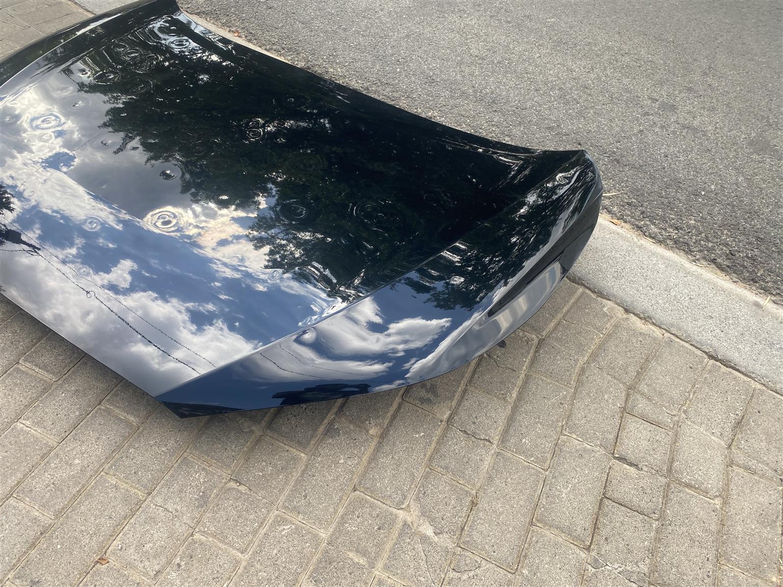 2024 TOYOTA COROLLA CROSS BONNET HOOD FOR SALE. IN EXCELLENT CONDITION - Private Seller