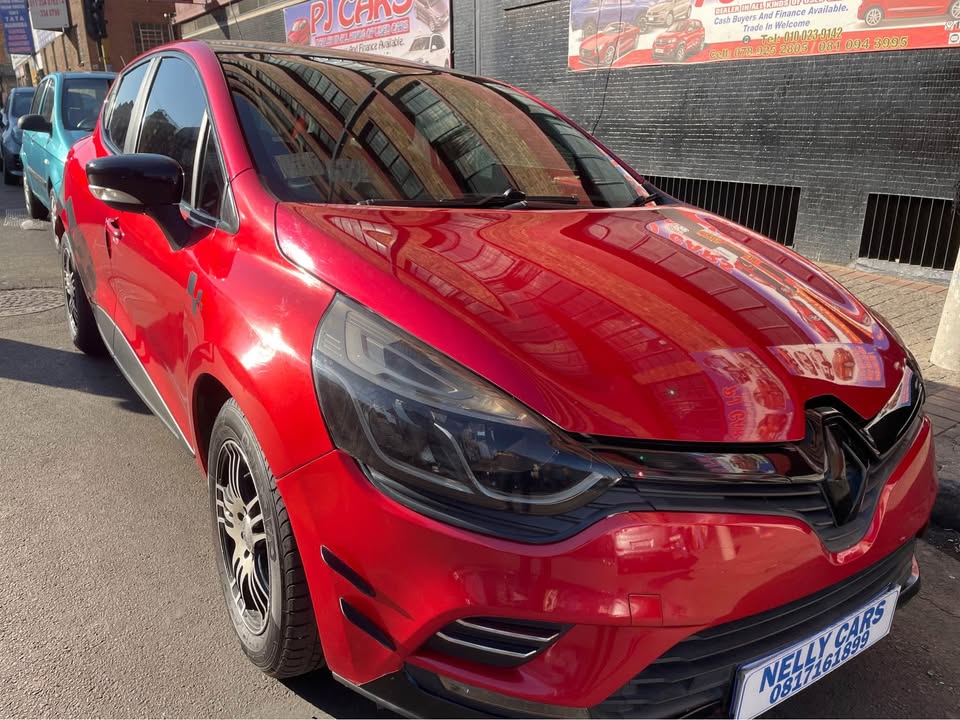 2017 Renault Clio 009t Sport Manual 104000km