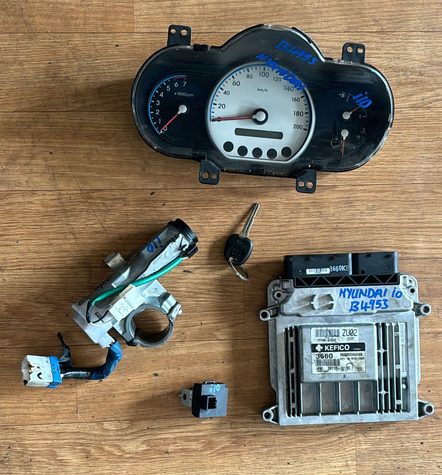 2010 HYUNDAI i10 1.1 #G4HG ECU SET FOR SALE - Private Seller 2010 HYUNDAI i10 1.1 #G4HG ECU SET FOR SALE - Private Seller
