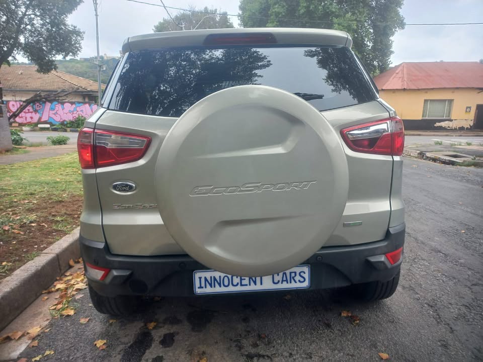 2016 Ford Ecosport Ecoboost 1.0 Titanium petrol, Manual, Gold color, mileage 84000kms,