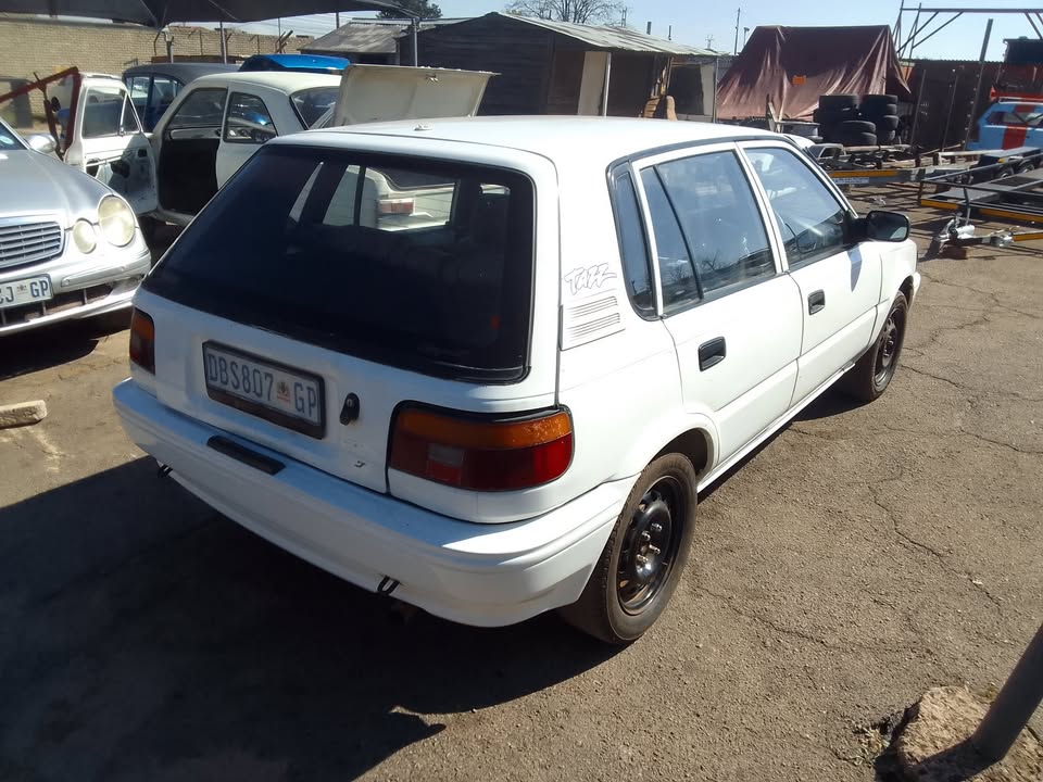 1999 Toyota Conquest 1.3 Tazz