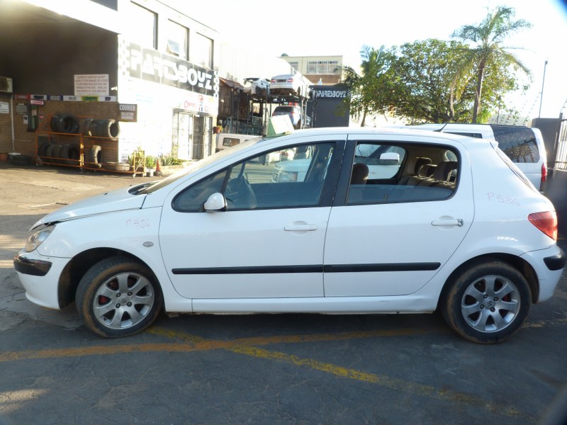 Peugeot 307 1.6 XT Petrol Manual White - 2004 SPARESBOYZ STRIPPING FOR SPARES - Private Seller Peugeot 307 1.6 XT Petrol Manual White - 2004 SPARESBOYZ STRIPPING FOR SPARES - Private Seller