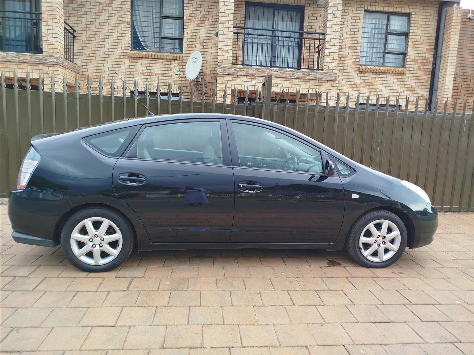 Used 2005 Toyota Prius HSD - Private Seller