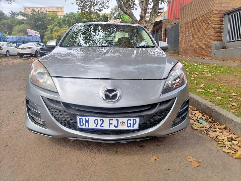 2012 Mazda 3 sedan 1.6