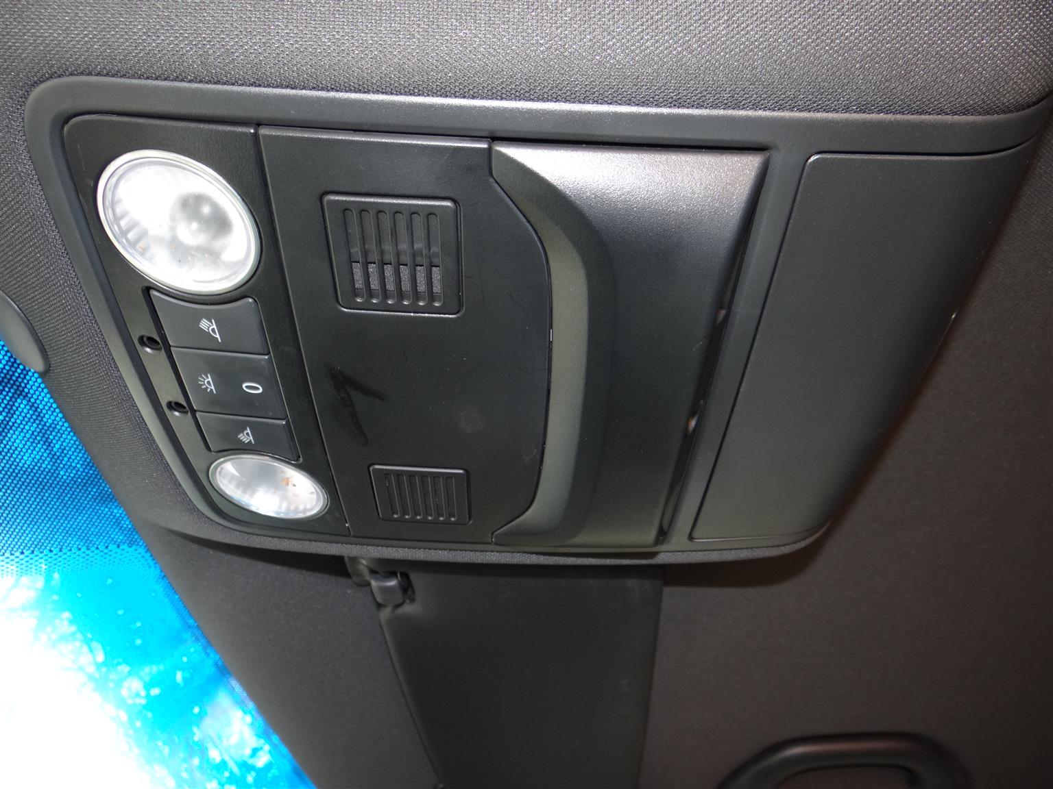 VW Scirocco front roof console VW Scirocco front roof console