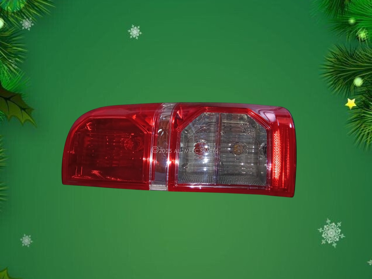 TOYOTA HILUX RIGHT REAR TAIL LIGHT – BRAND NEW - Private Seller TOYOTA HILUX RIGHT REAR TAIL LIGHT – BRAND NEW - Private Seller
