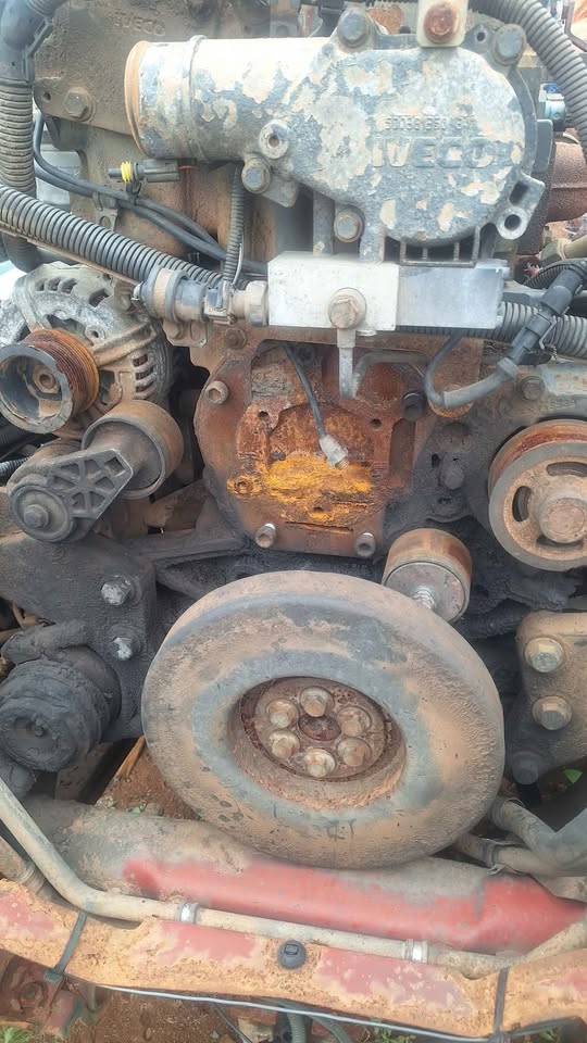 Iveco stralis Cursor 10 430HP engine stripping for parts - Private Seller Iveco stralis Cursor 10 430HP engine stripping for parts - Private Seller