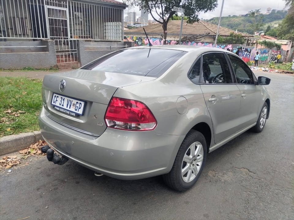 2012 vw polo 1.6 sedan