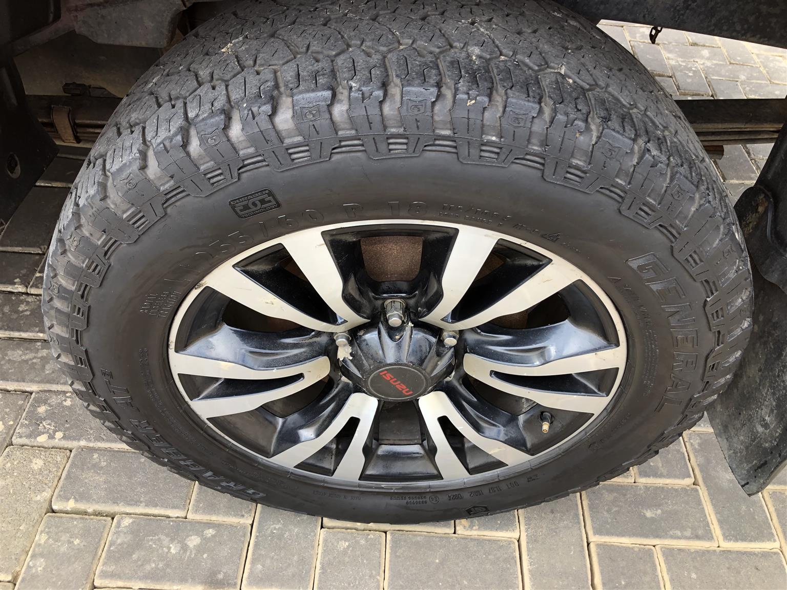 Used 2019 Isuzu KB 250D-Teq double cab X-Rider - Private Seller Used 2019 Isuzu KB 250D-Teq double cab X-Rider - Private Seller