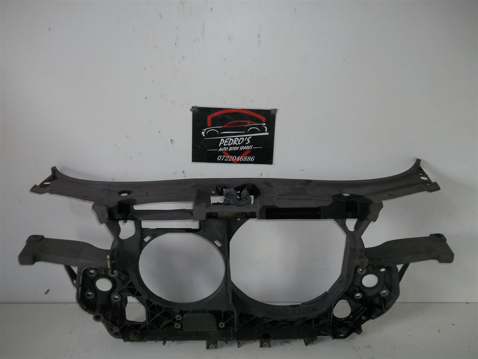Audi A6 (C5) '97-'05 radiator support cradle - Private Seller Audi A6 (C5) '97-'05 radiator support cradle - Private Seller