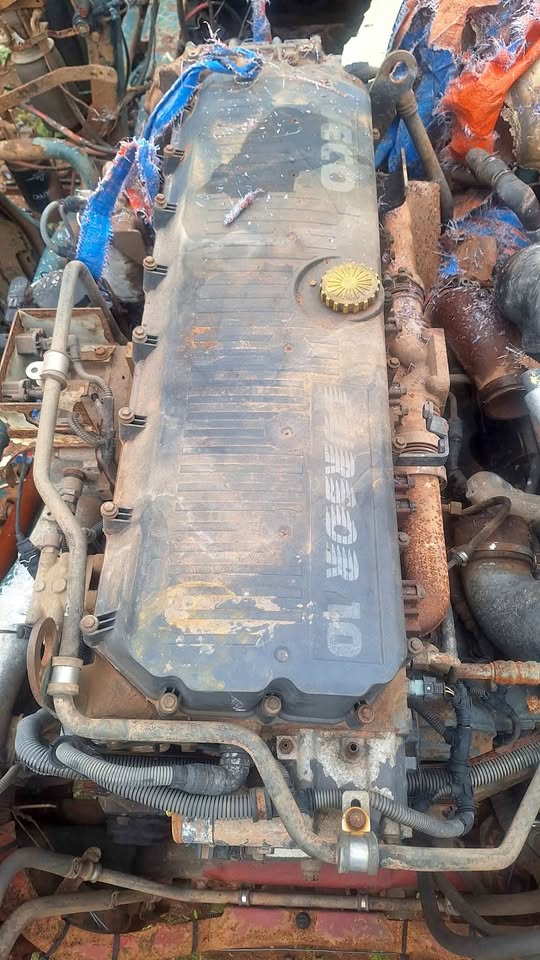 Iveco stralis Cursor 10 430HP engine stripping for parts - Private Seller Iveco stralis Cursor 10 430HP engine stripping for parts - Private Seller