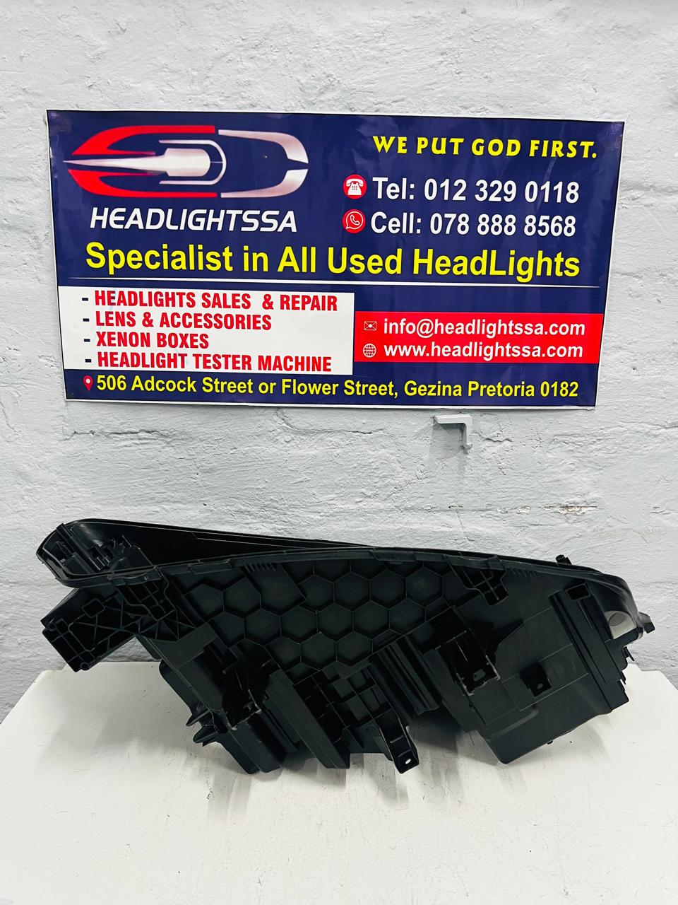 BMW G30 right side replacement headlight housing - Private Seller BMW G30 right side replacement headlight housing - Private Seller