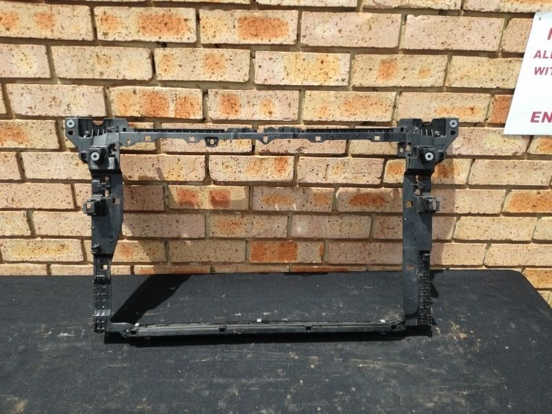 Volkswagen Polo 7 8 Latest shape cradle - Private Seller Volkswagen Polo 7 8 Latest shape cradle - Private Seller