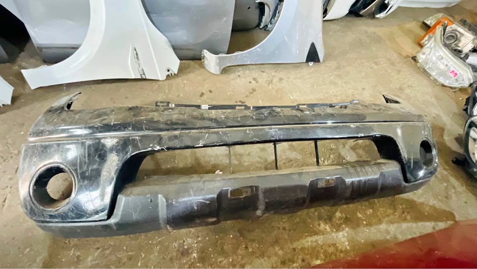 Nissan Navara bumper 2006 - Private Seller Nissan Navara bumper 2006 - Private Seller