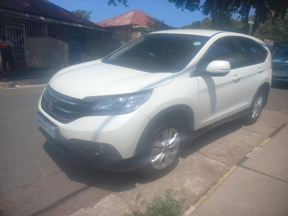 2014 HONDA CRV 2.0 PETROL, MANUAL, WHITE COLOR, MILEAGE 86000KMS